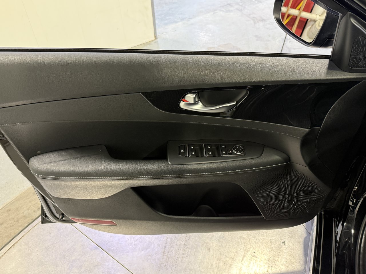 Kia Forte GT LINE 2023-11