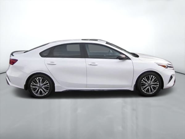 2023 Kia Forte GT LINE-5