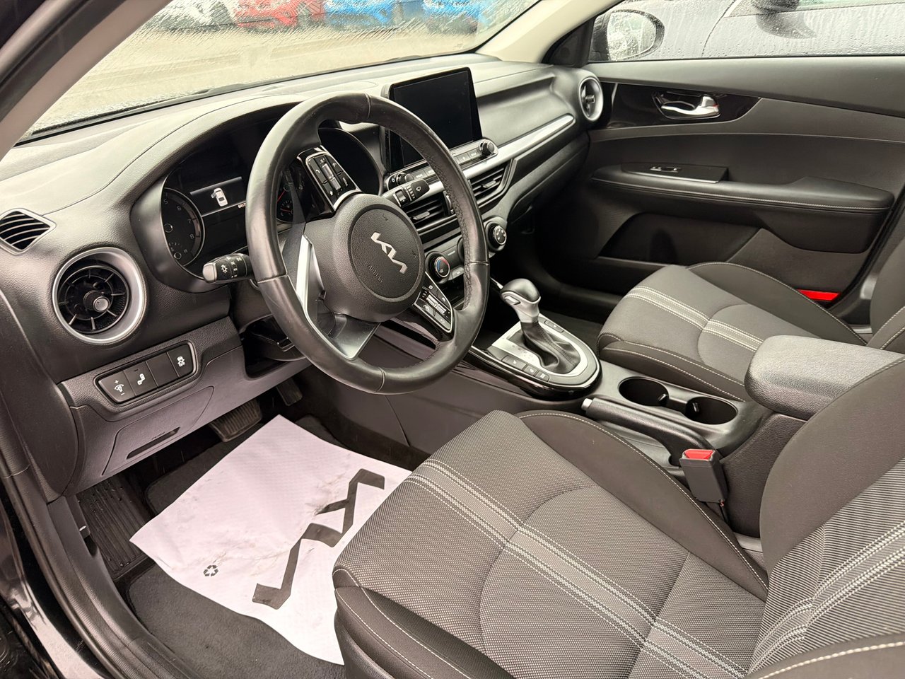 Kia Forte EX+ 2023-14