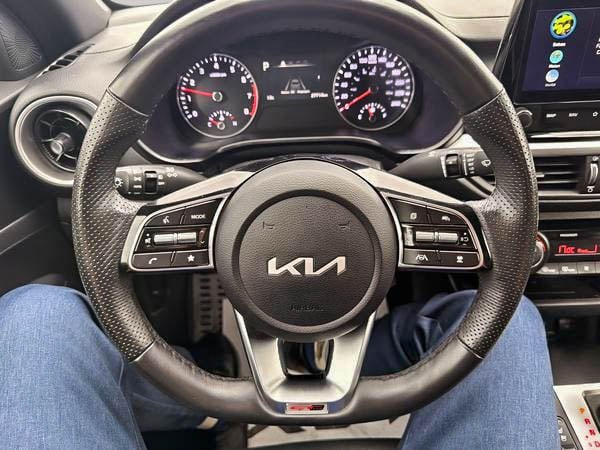 Kia Forte GT-LINE 2024-15