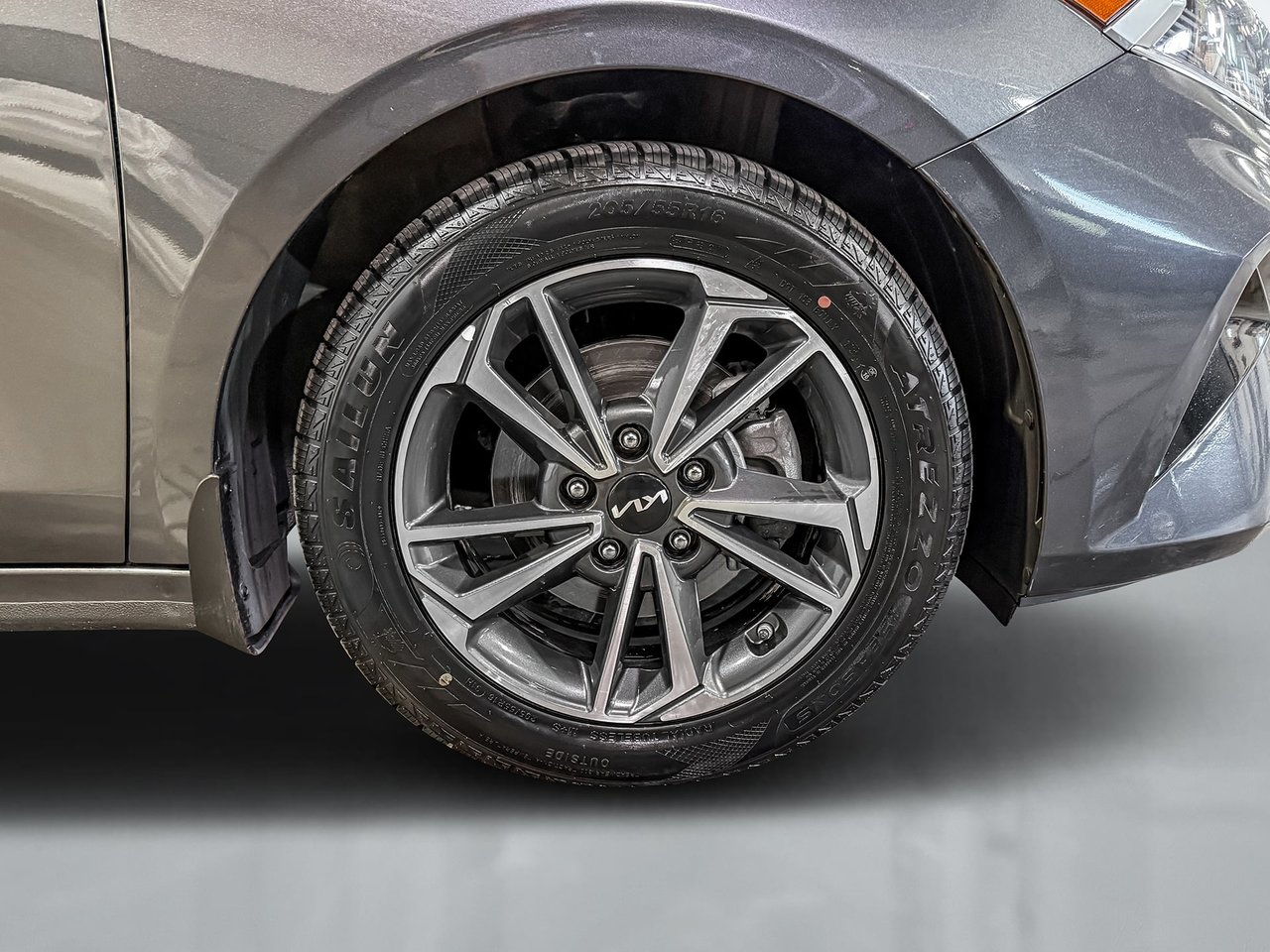 2024 Kia Forte EX-9