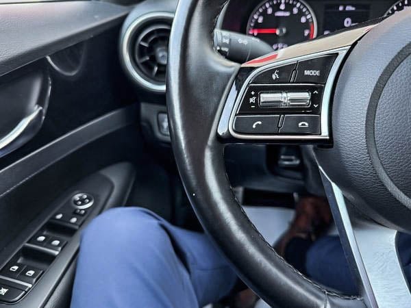 2020 Kia Forte5 EX-16