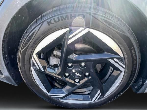 2025 Kia K4 EX-7