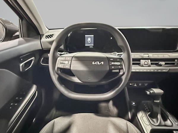 2025 Kia K4 LX-13