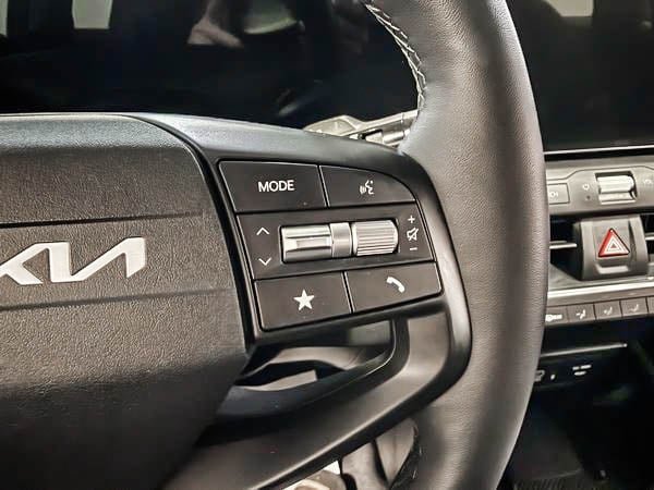 2025 Kia K4 EX-15