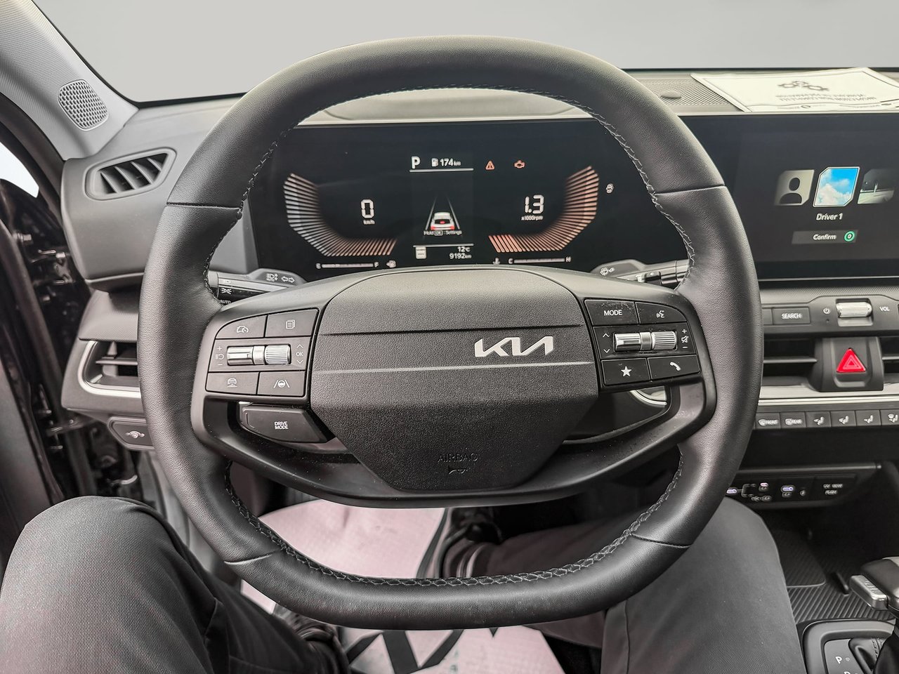 2025 Kia K4 EX-16