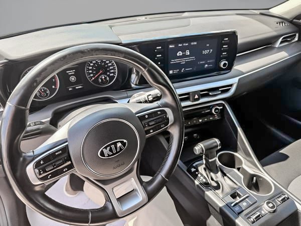 Kia K5 LX AWD 2021-25