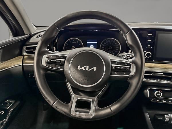 Kia K5 EX 2023-14