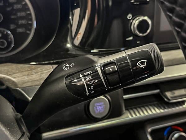 2024 Kia K5 EX-18