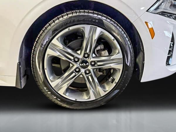 2024 Kia K5 EX-10