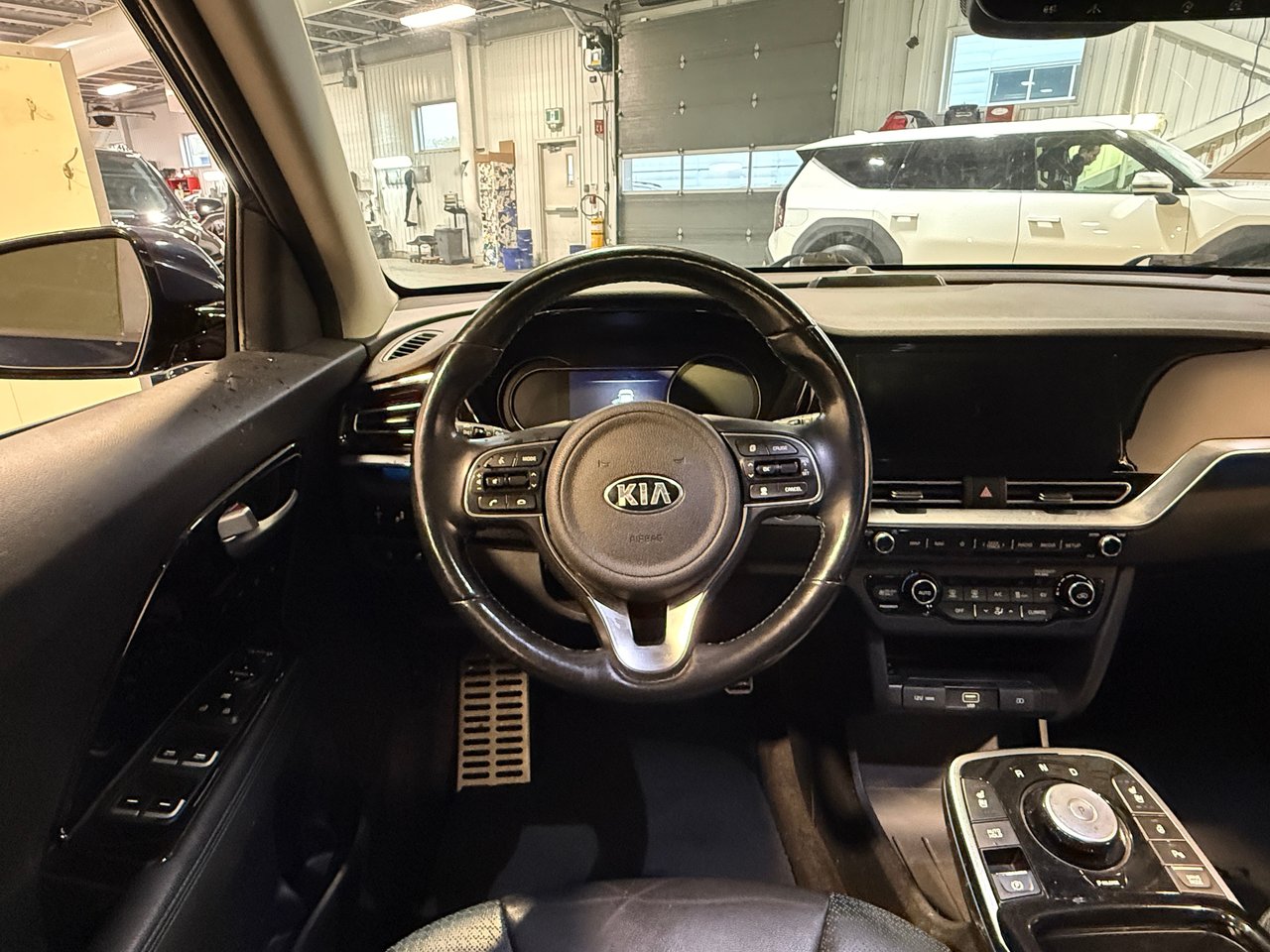 Kia Niro électrique SX Touring 2020-15