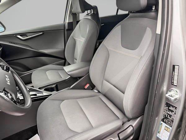 2023 Kia Niro électrique EV PREMIUM-12