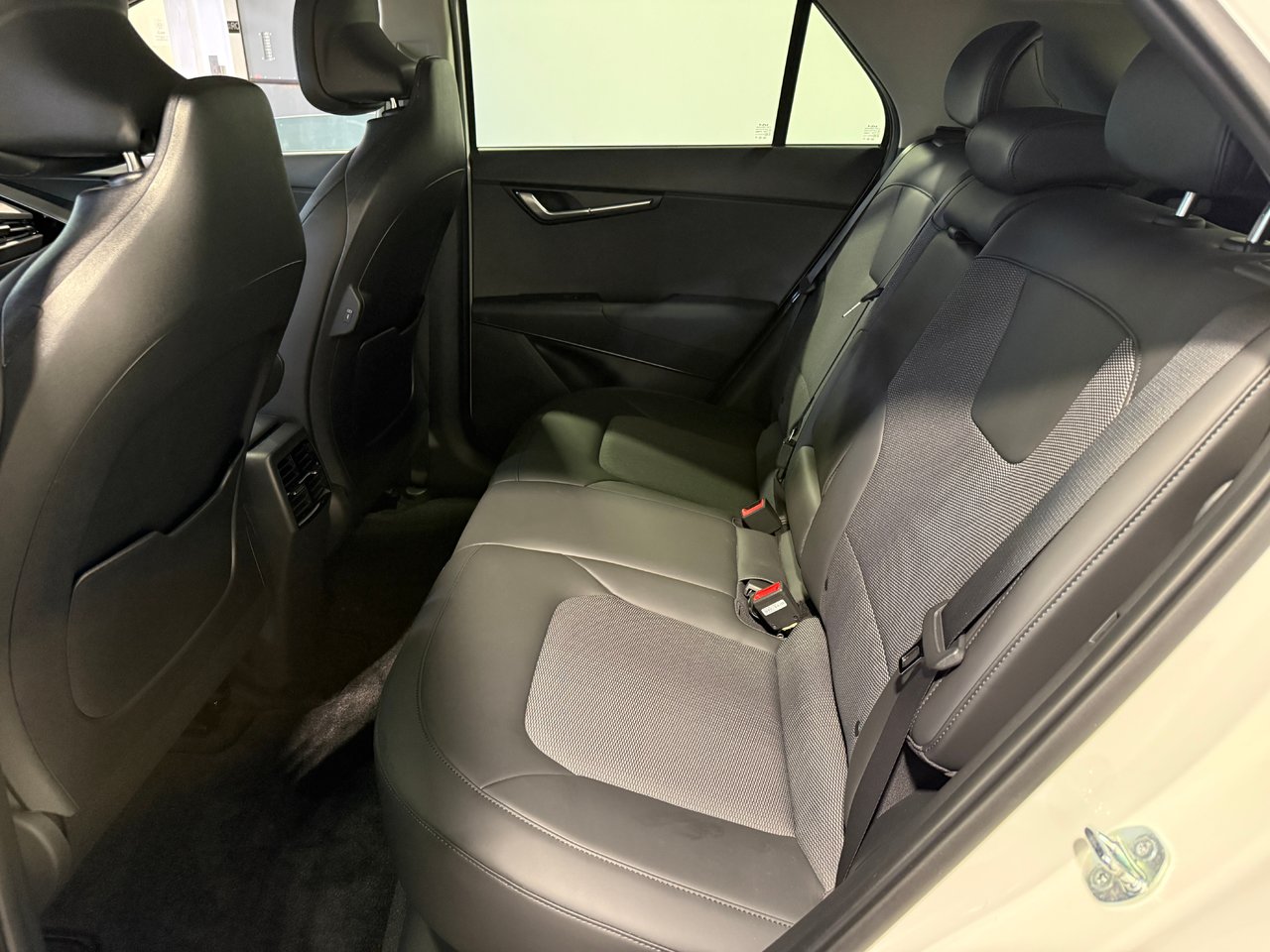 Kia Niro électrique WIND+ 2024-23