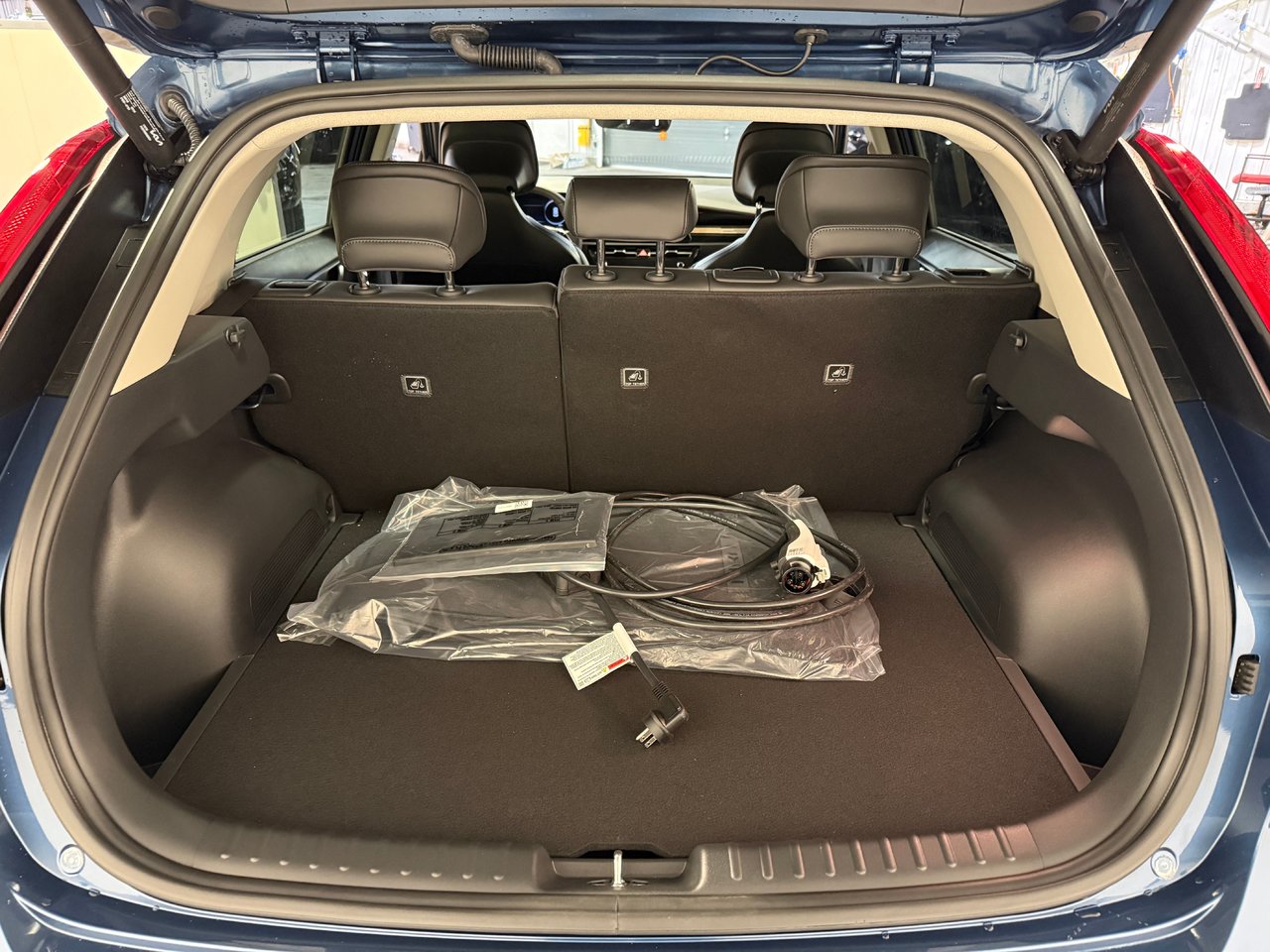 2025 Kia Niro électrique ev wind-24