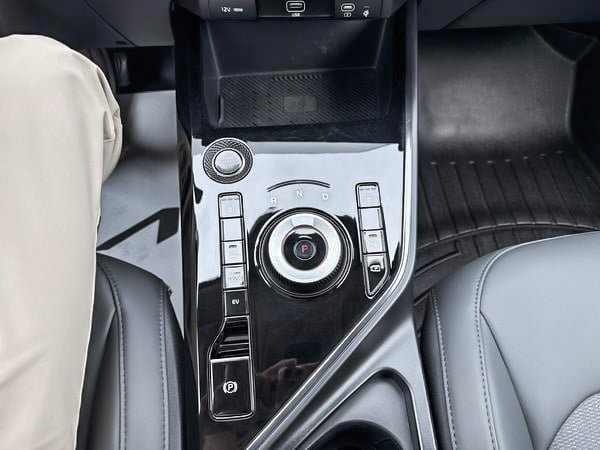 2026 Kia Niro hybride rechargeable EX-23