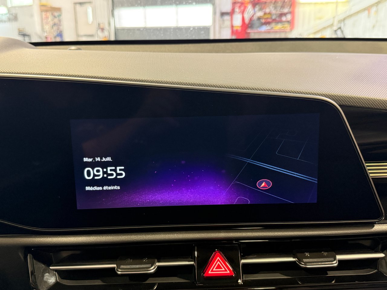 Kia Niro SX 2025-20
