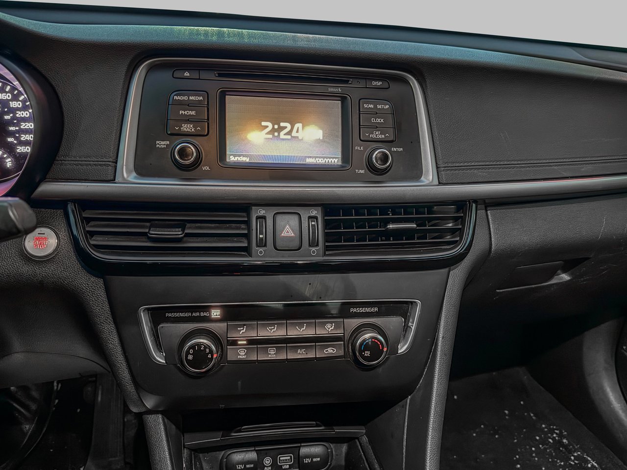 Kia Optima LX + 2017-16