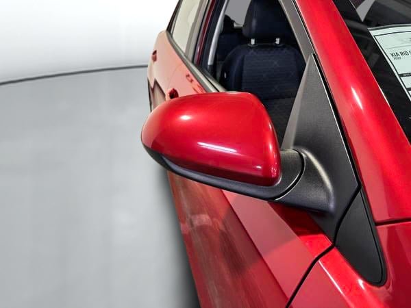 2022 Kia Rio 5 portes LX-8