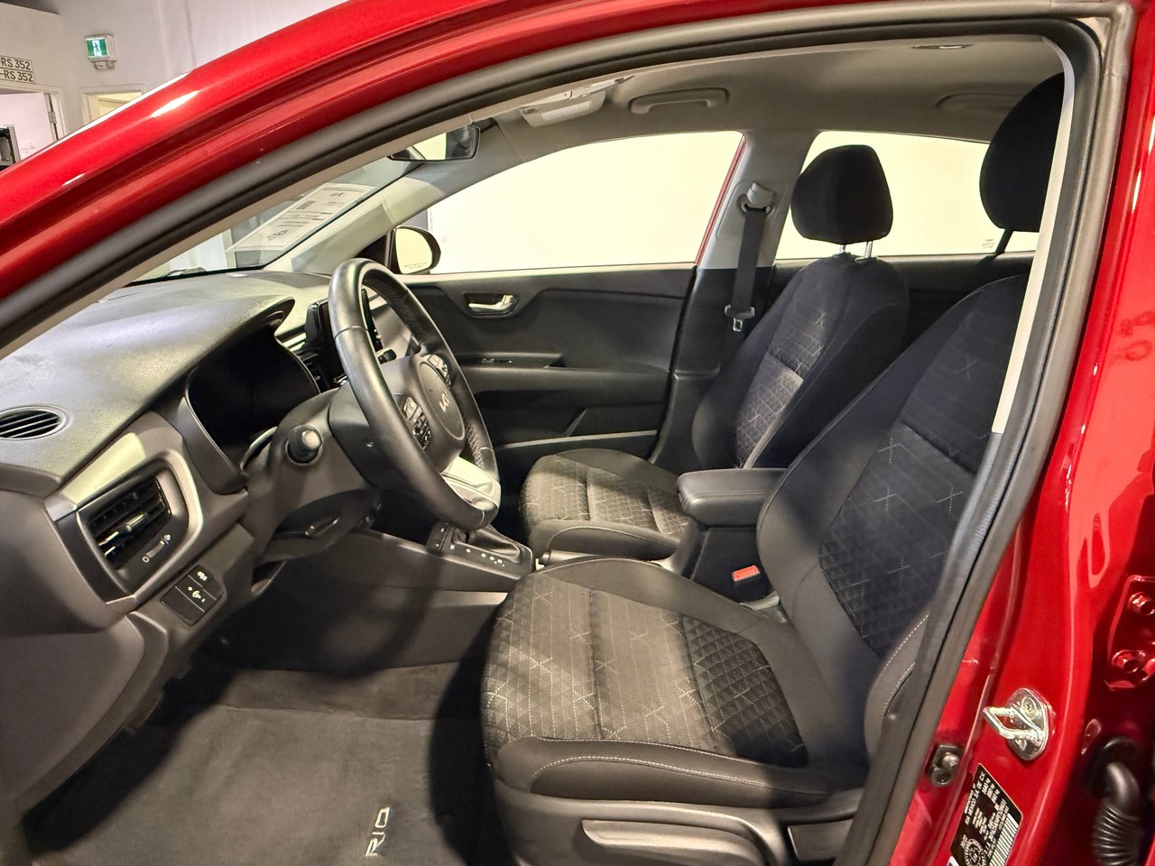 2023 Kia Rio 5 portes LX+-12