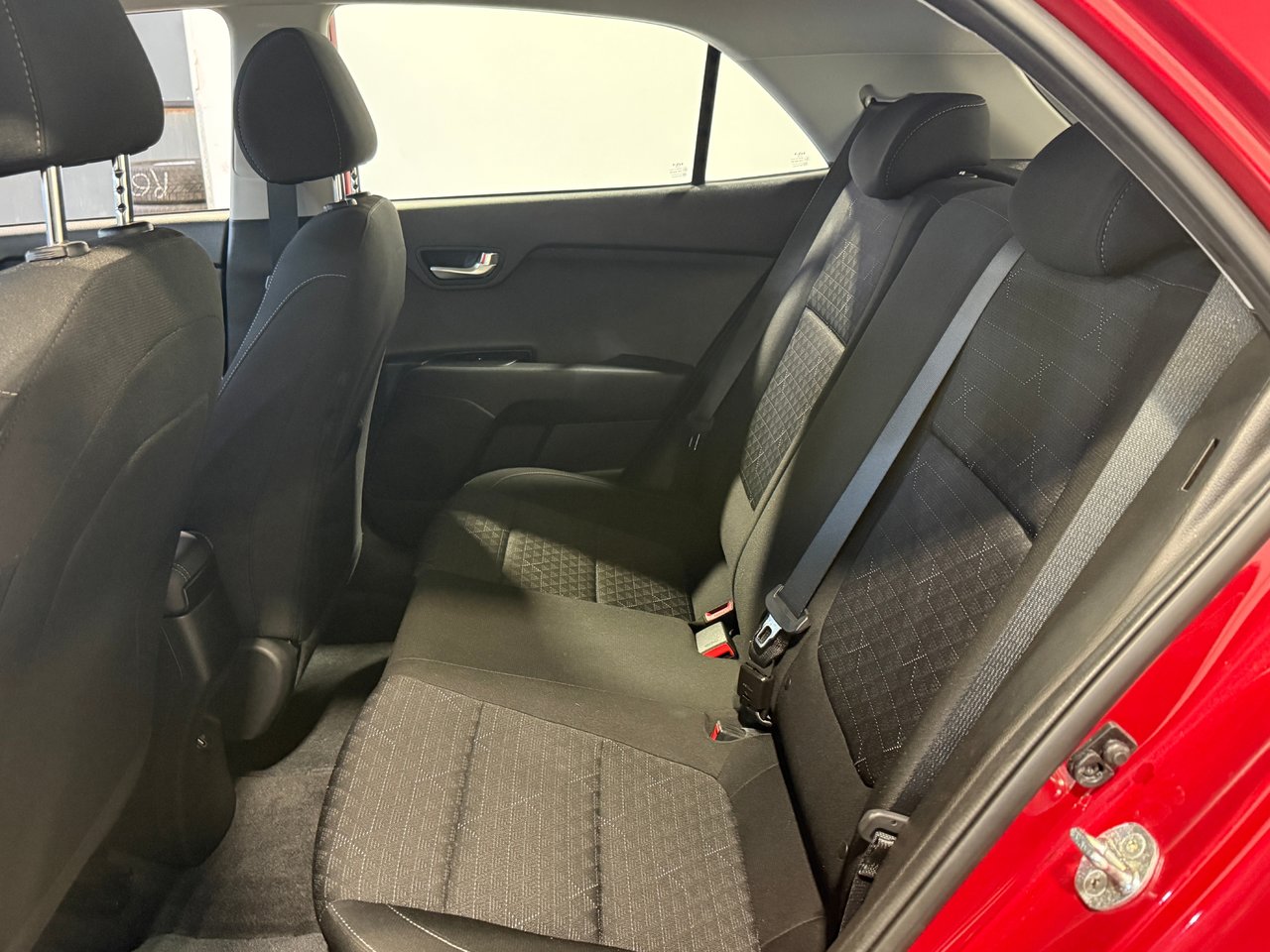 2023 Kia Rio 5 portes LX+-23
