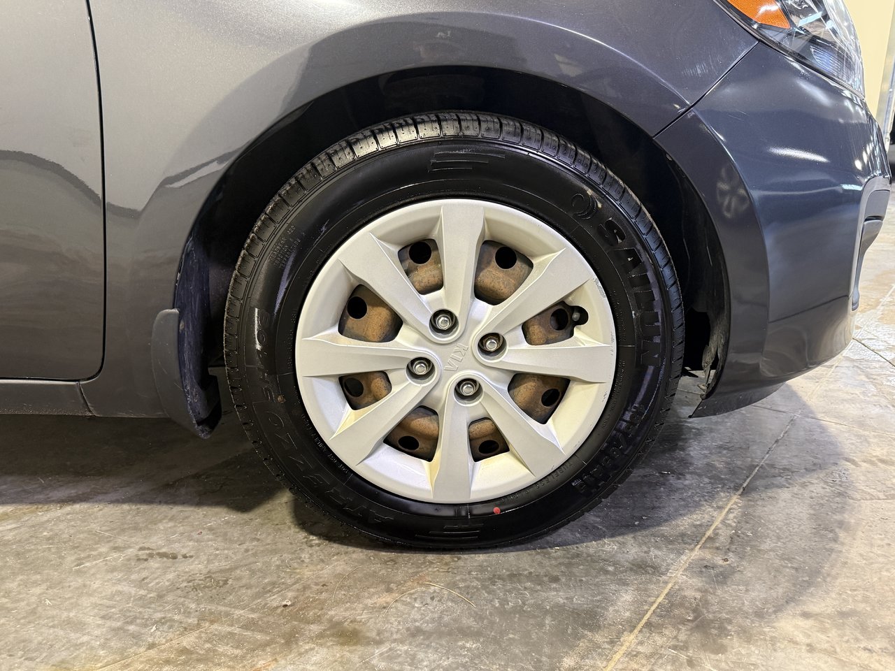 Kia Rio LX+ 2015-9