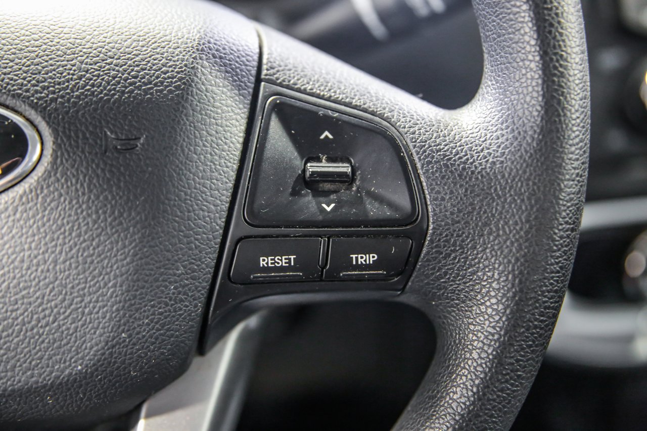 Kia Rio LX+ 2015-16