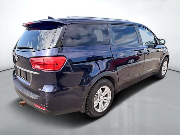 2020 Kia Sedona LX-6