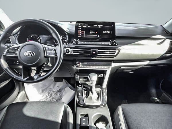 Kia Seltos EX PREMIUM 2021-15