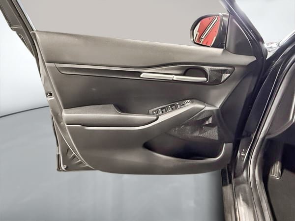 Kia Seltos LX 2021-10