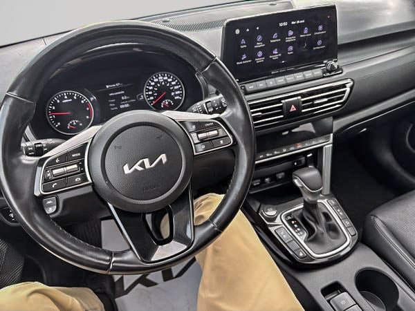 2022 Kia Seltos EX PREMIUM-24