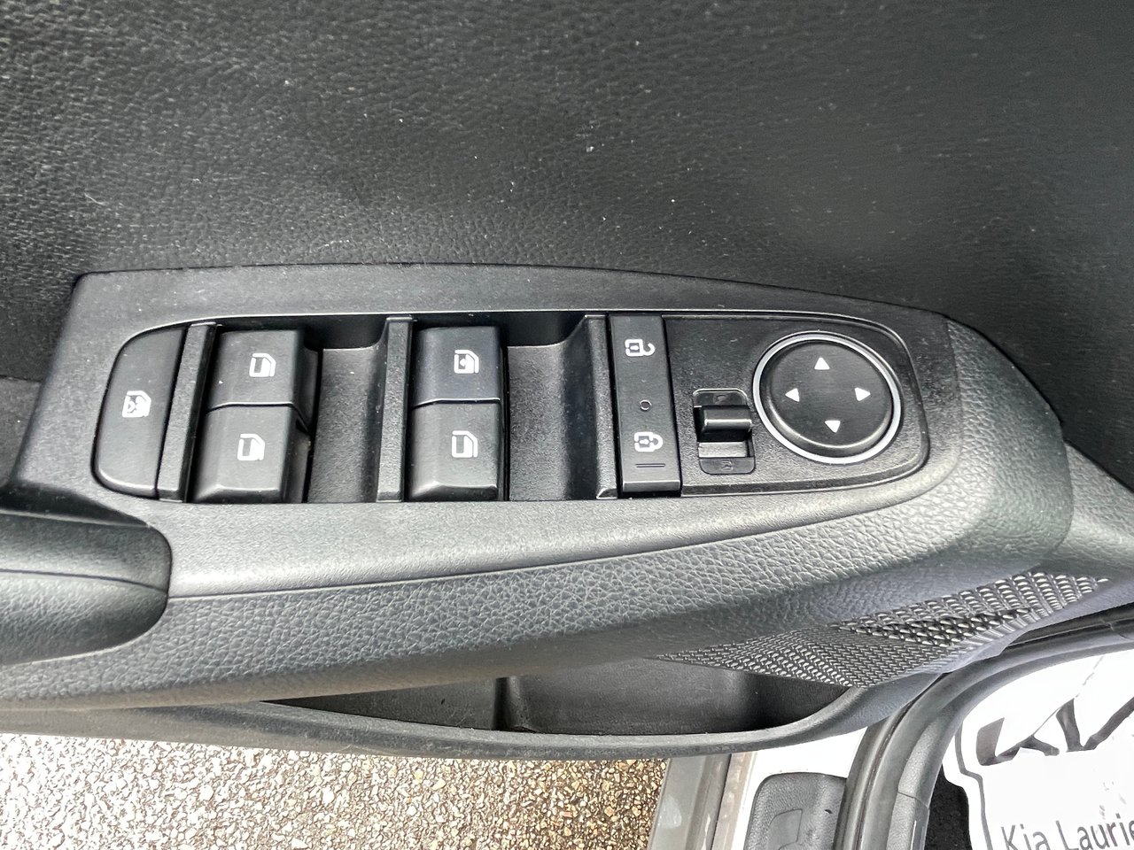 Kia Seltos LX 2022-8