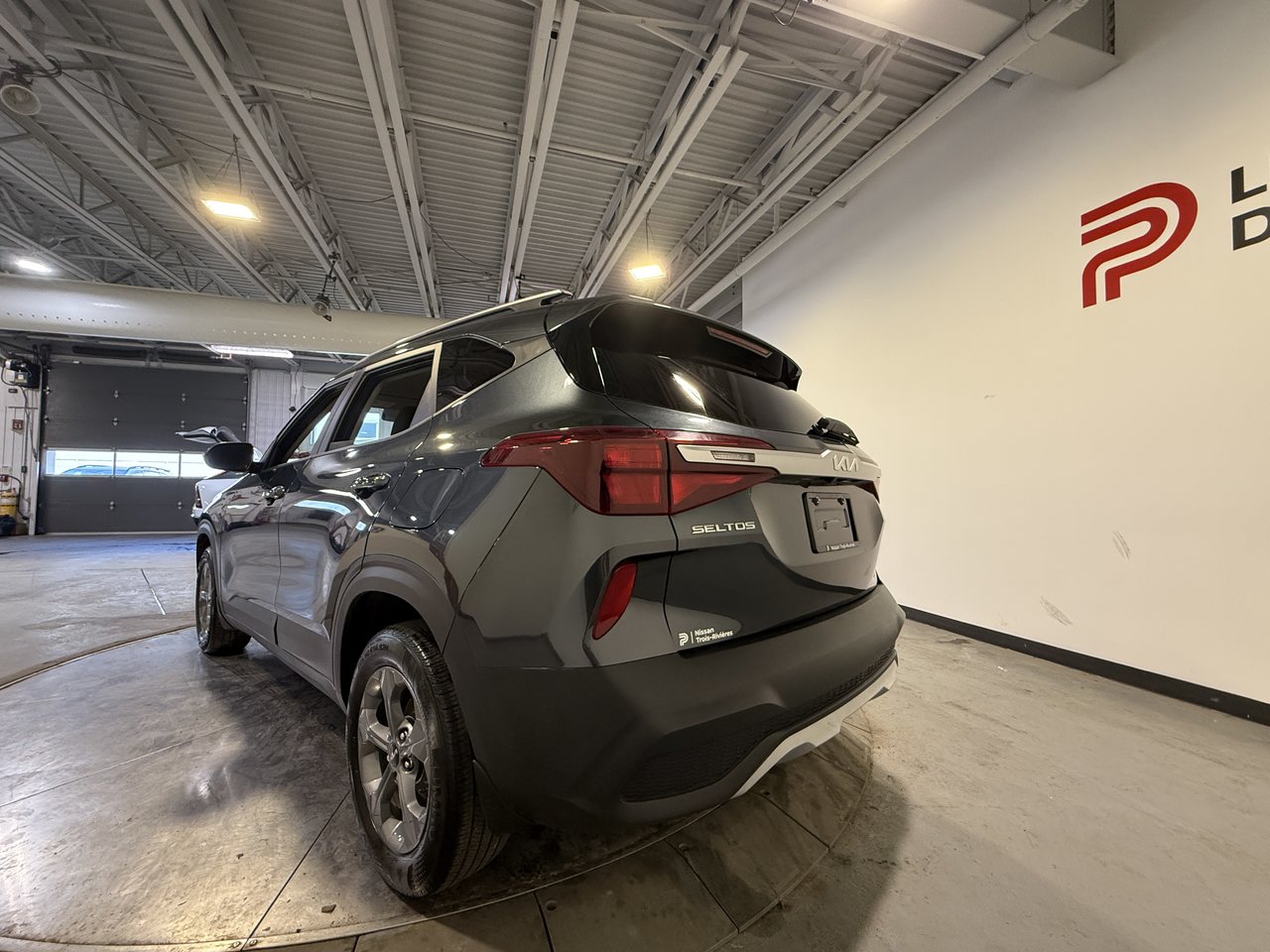 Kia Seltos LX 2023-4