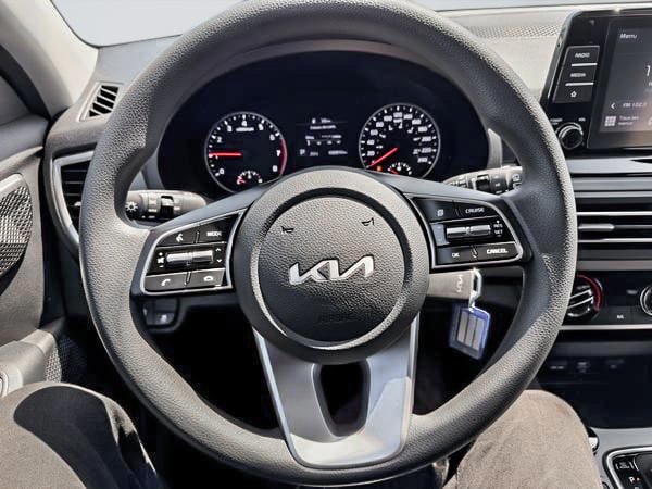 Kia Seltos LX AWD 2023-17