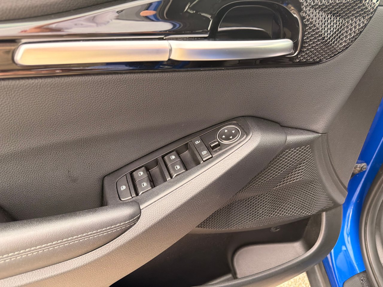 Kia Seltos EX AWD 2023-11