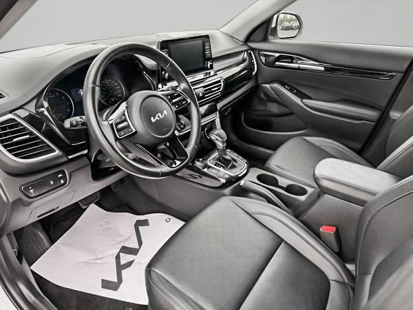 2023 Kia Seltos EX AWD-16