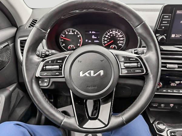 2023 Kia Seltos EX AWD-17
