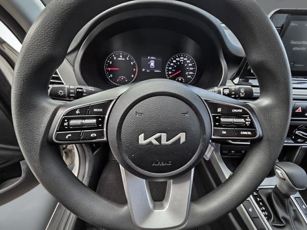 Kia Seltos LX 2023-11