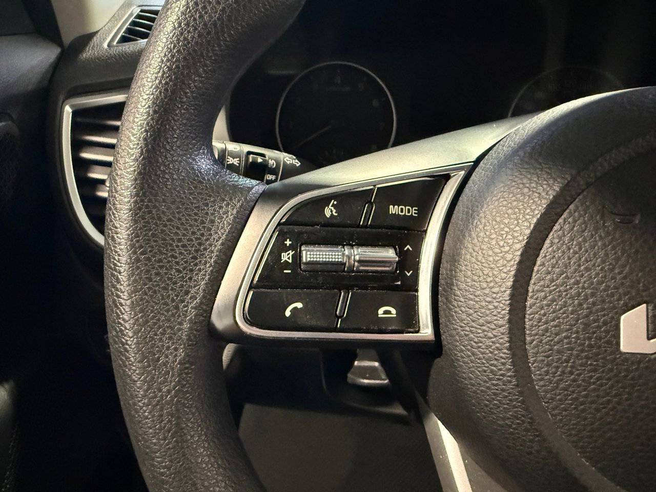 Kia Seltos LX 2023-14