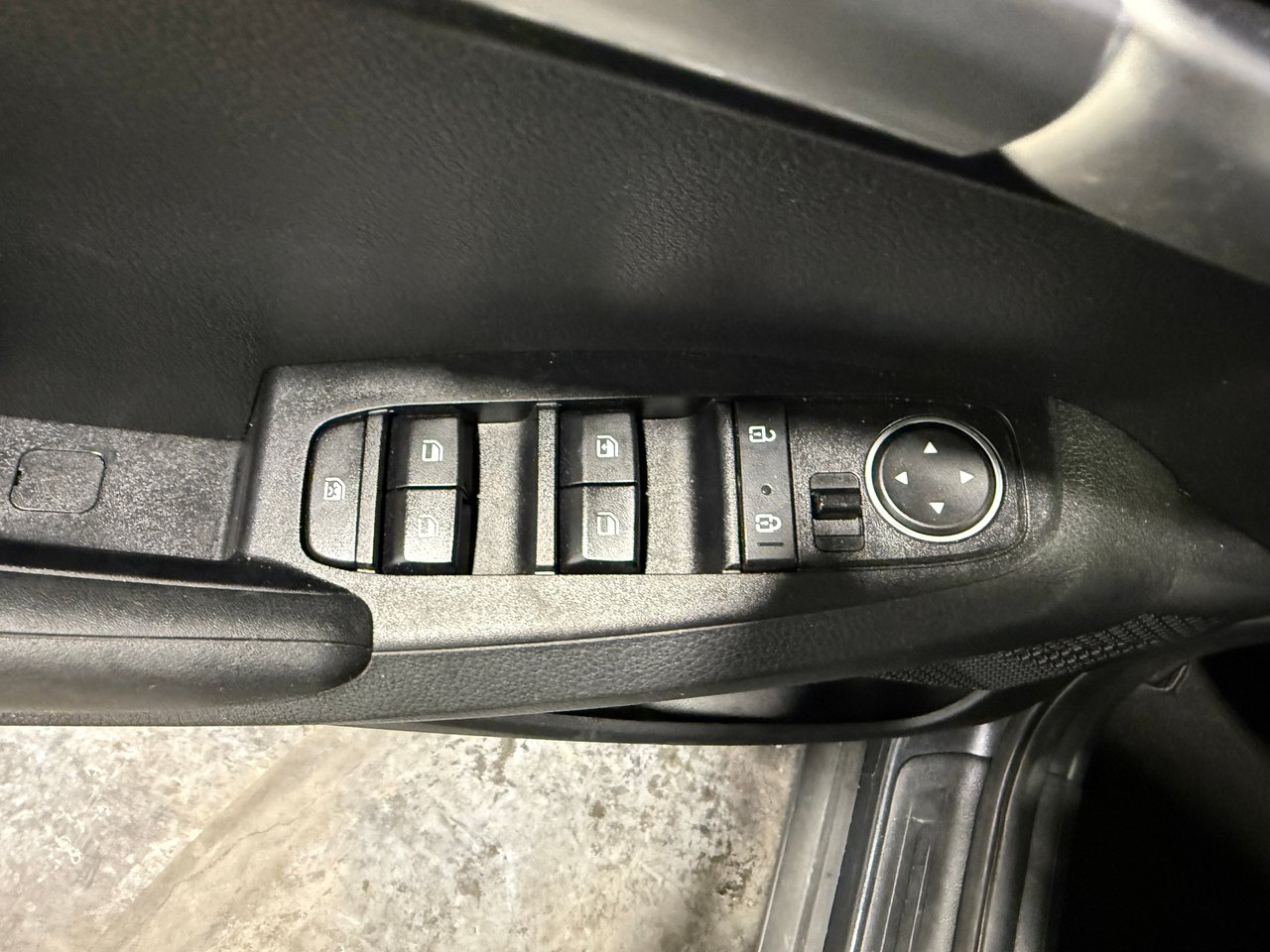 Kia Seltos LX 2023-11