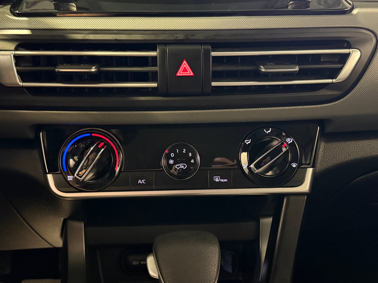 Kia Seltos LX 2023-21