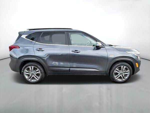 Kia Seltos EX 2023-7