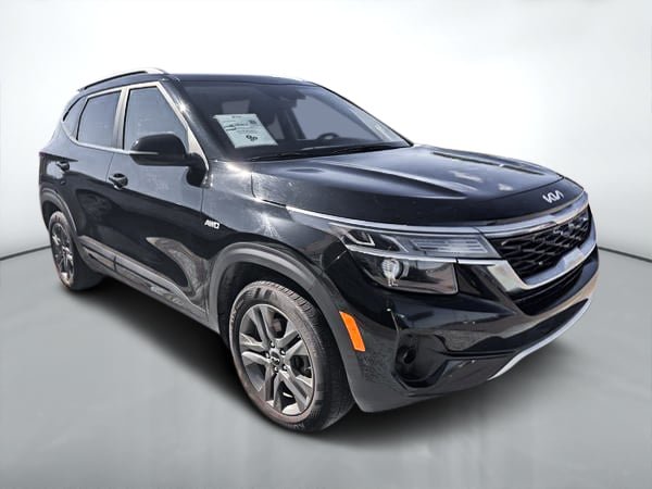 2023 Kia Seltos EX AWD-0