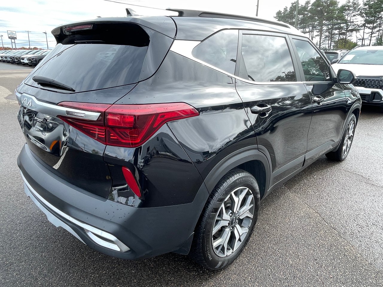 2023 Kia Seltos EX PREMIUM-6