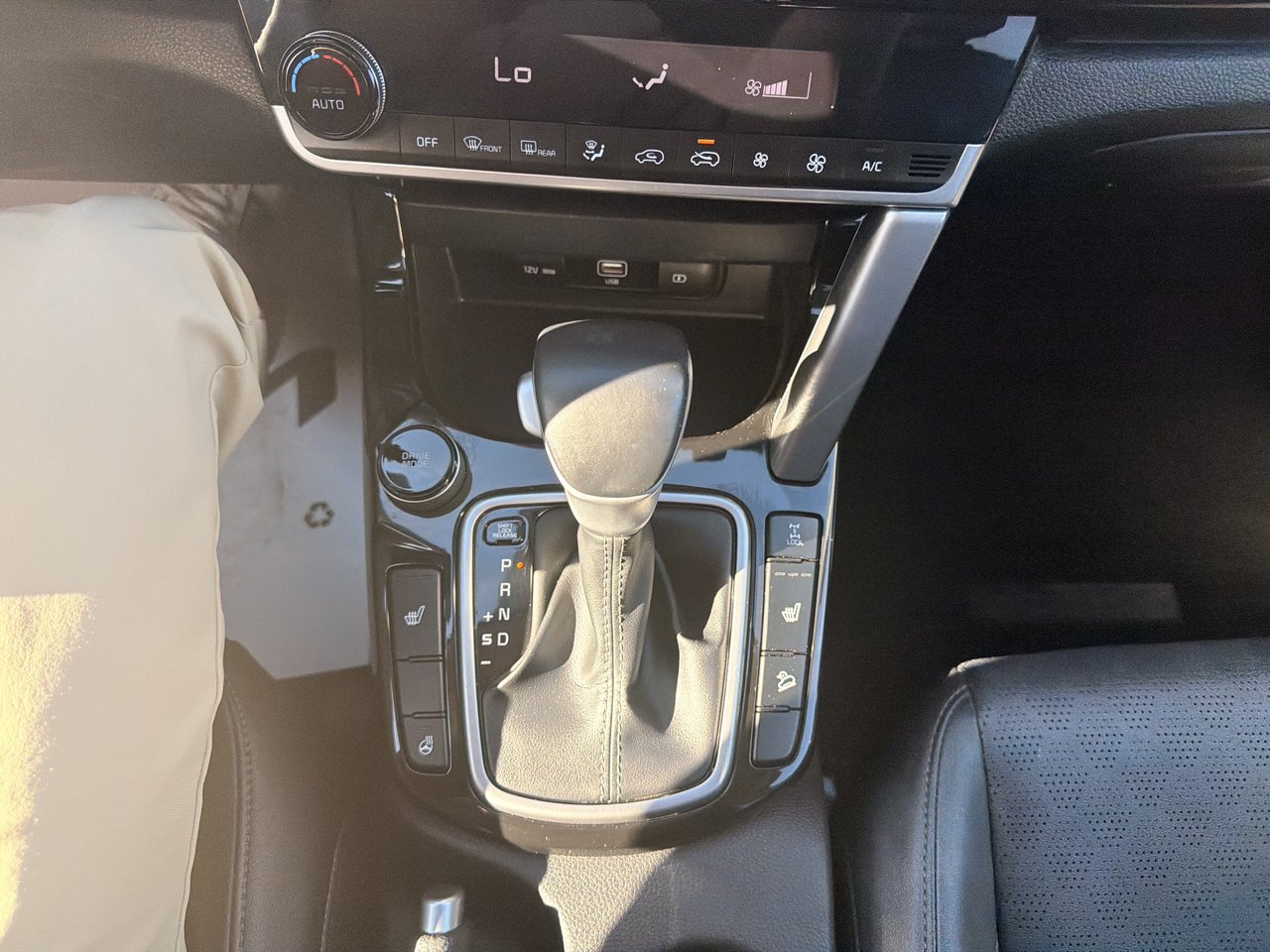 2023 Kia Seltos EX AWD-24
