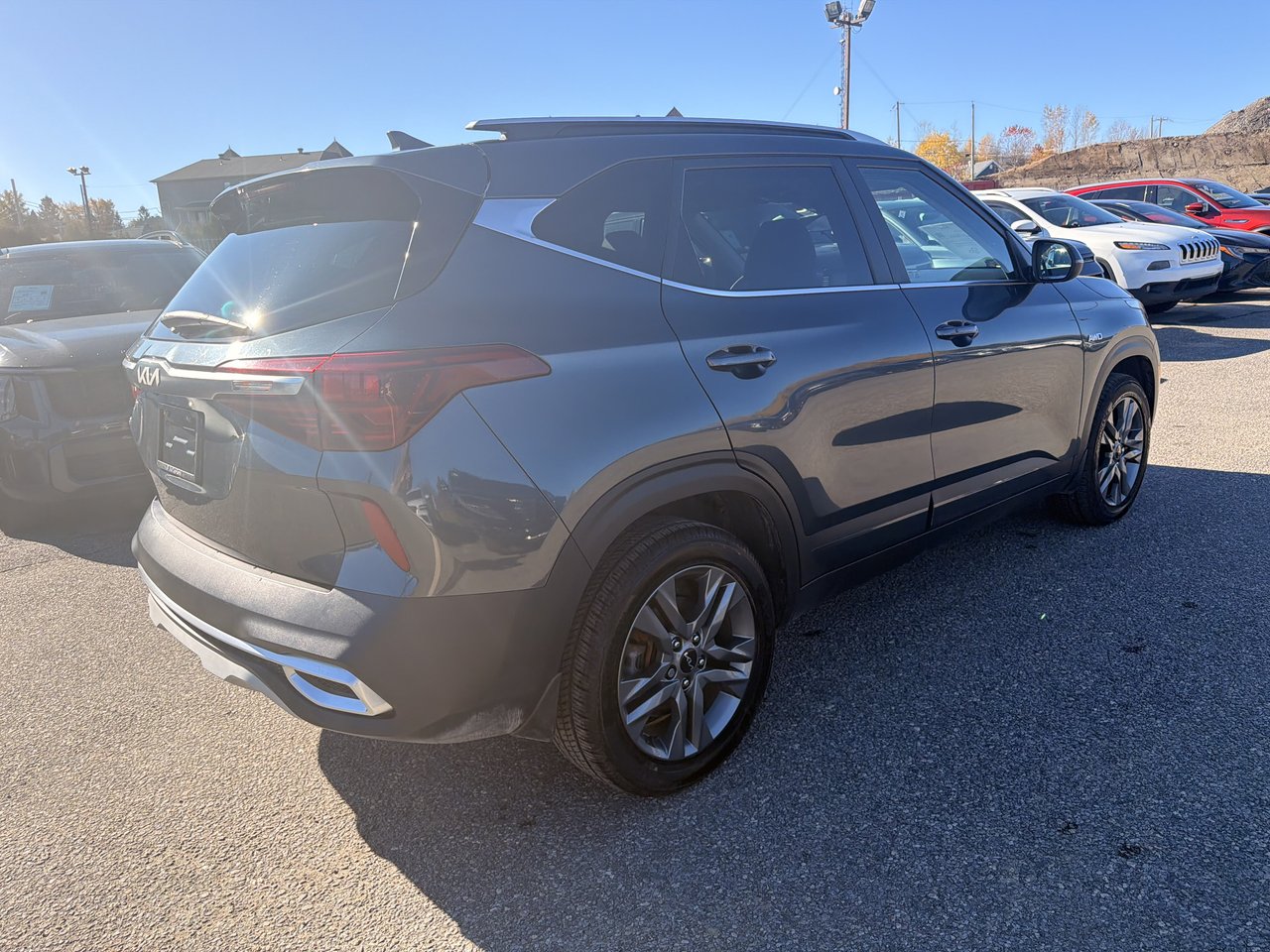2023 Kia Seltos EX AWD-6