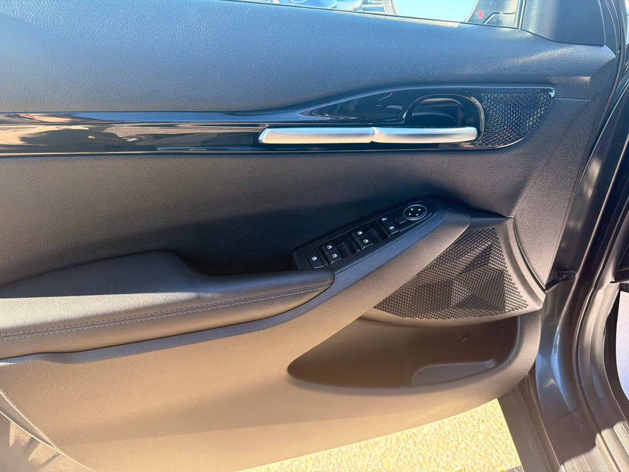 2023 Kia Seltos EX AWD-11