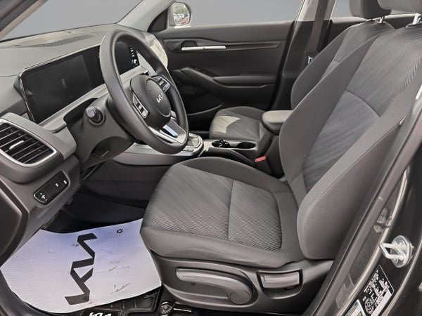 2024 Kia Seltos LX AWD-13