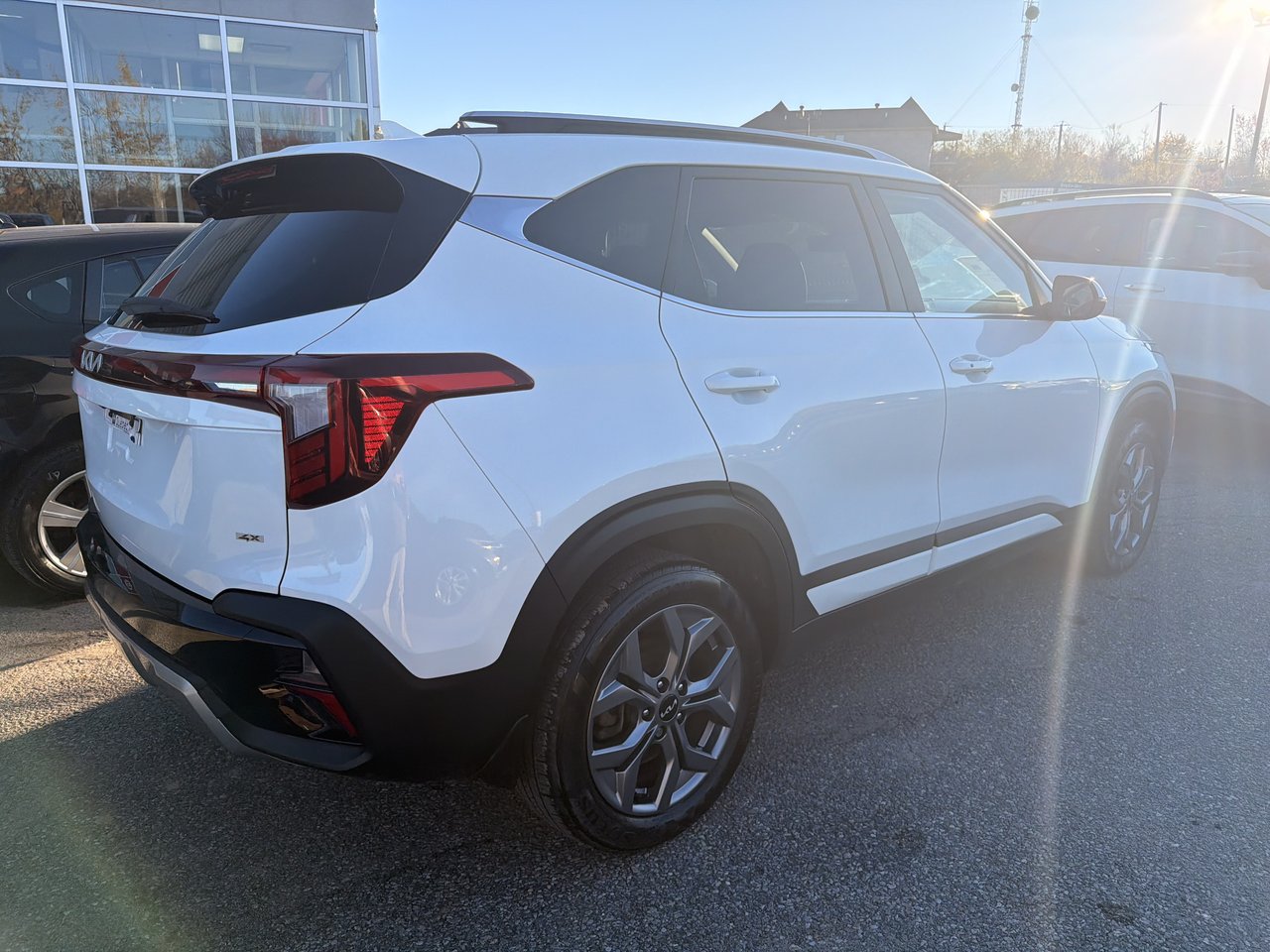 2024 Kia Seltos EX AWD-6