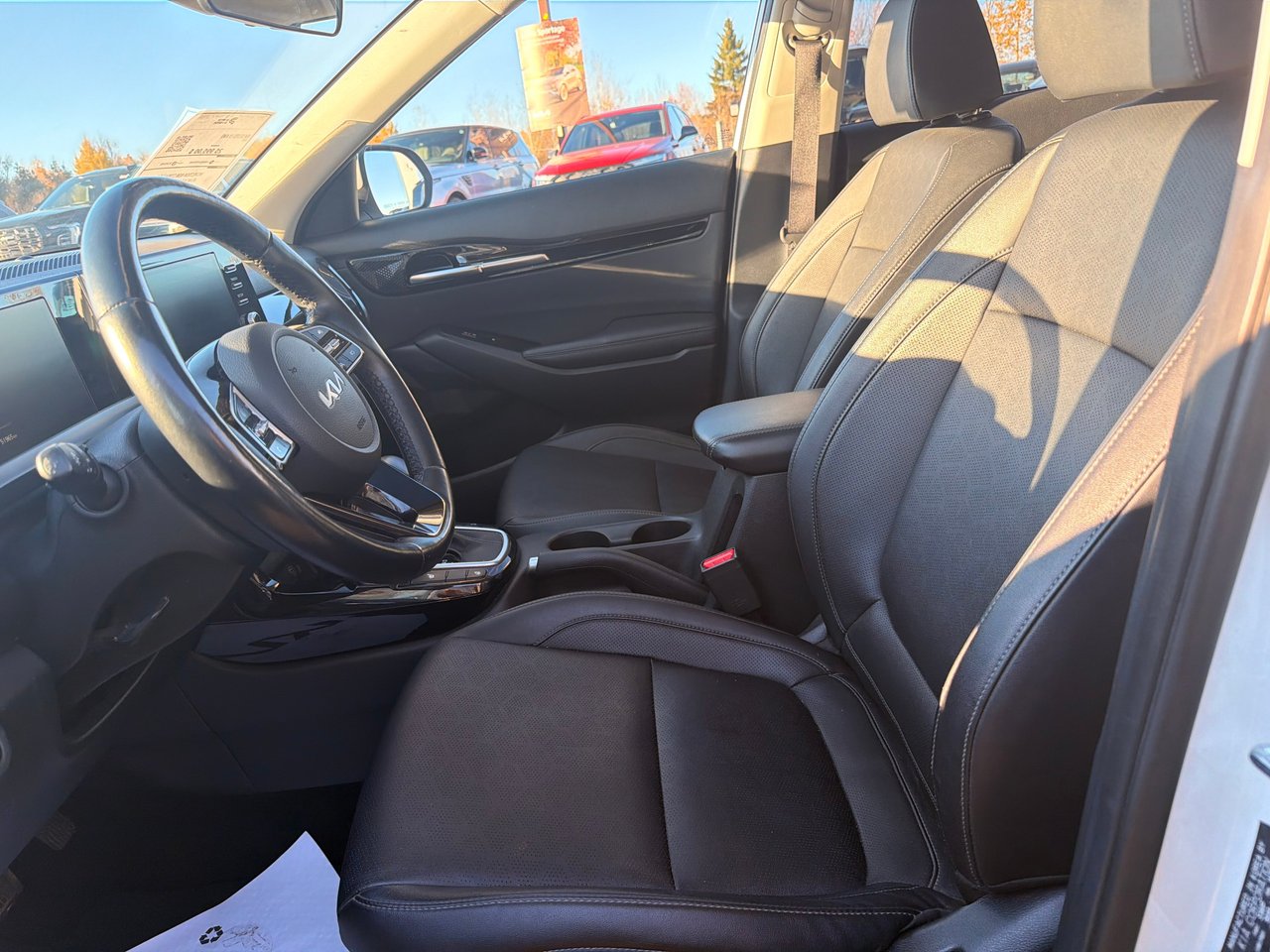 2024 Kia Seltos EX AWD-12