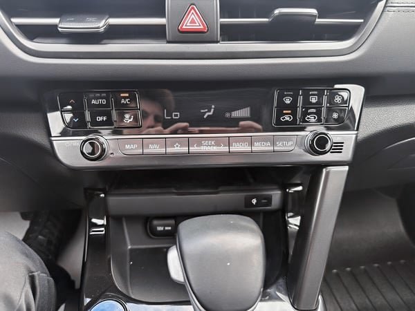 2026 Kia Seltos EX PREMIUM AWD-22